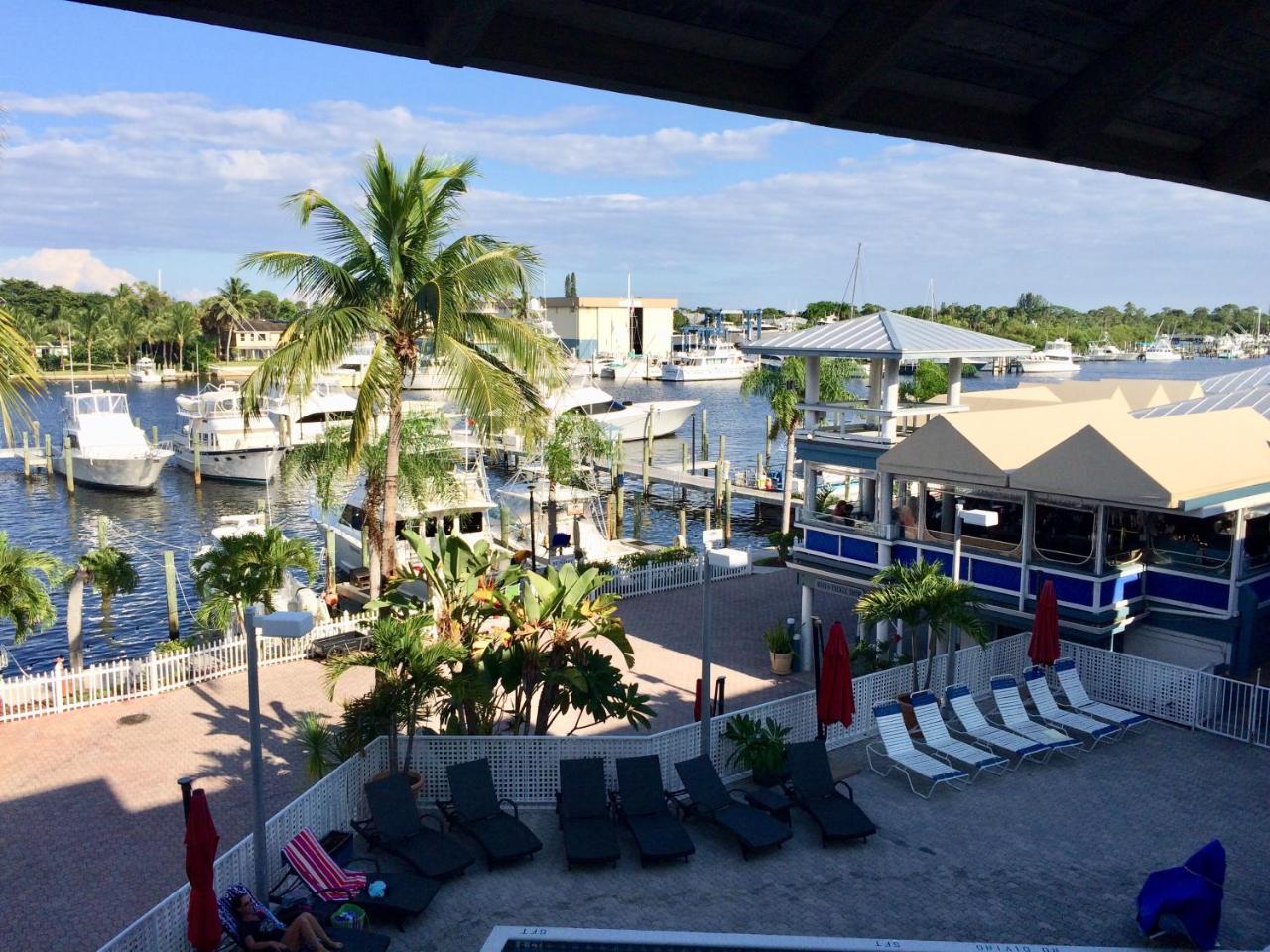 Pirate'S Cove Resort And Marina - Stuart Dış mekan fotoğraf